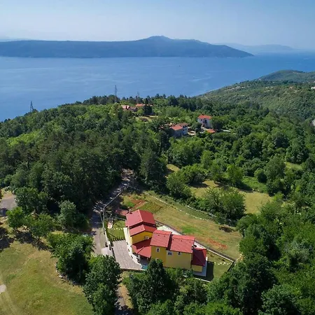 Terra Mošćenička Draga