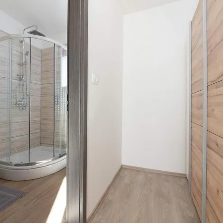 Terra * Moscenicka Draga