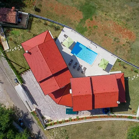 Terra Mošćenička Draga