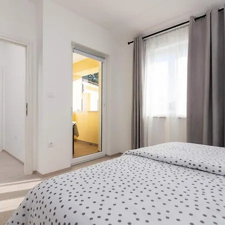 Holiday home Terra *