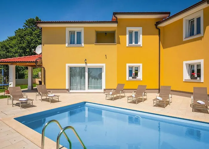 Terra Mošćenička Draga